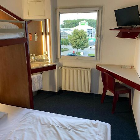 Motel 24H Koeln Frechen Ngoại thất bức ảnh