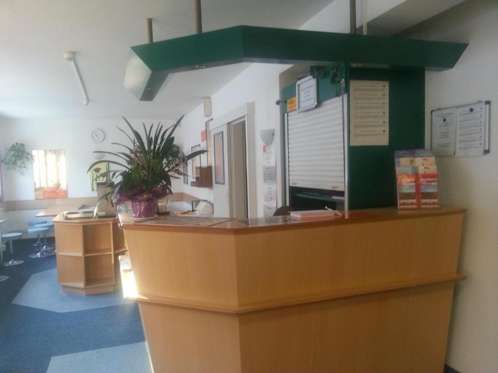Motel 24H Koeln Frechen Ngoại thất bức ảnh
